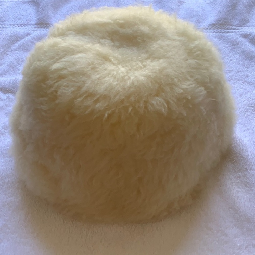 Vintage Ladies Hat — Marshmallow